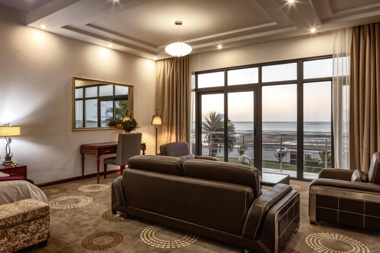 Flamingo Villas Boutique Hotel Волфіш-Бей Екстер'єр фото